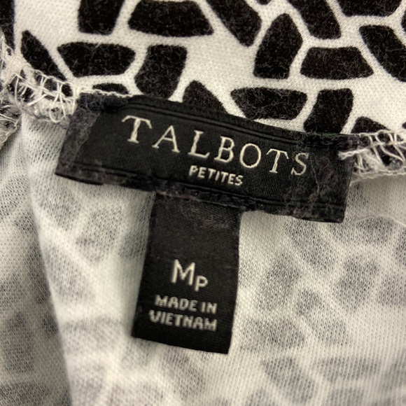 Talbots Geometric Pattern Mock neck top - Picture 5 of 6
